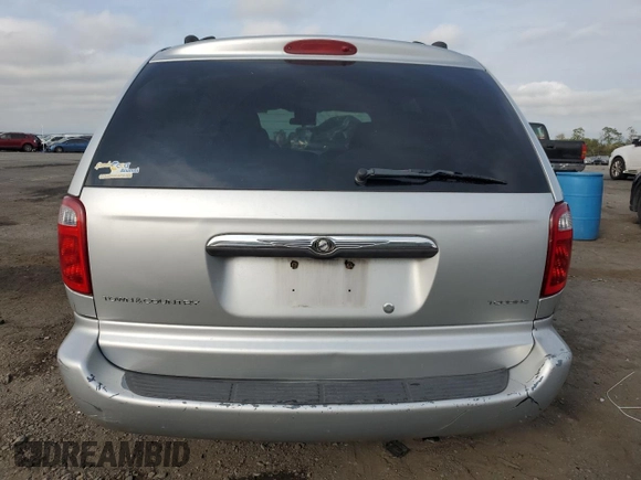 2004 Chrysler Town & Country Touring with VIN 2C4GP54L64R591488, listed as a Copart auction lot 71757554 with 169,116 mi miles and Salvage Title. Bid and sale history available at DreamBid. Image 6.