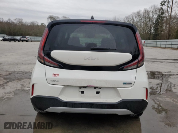2024 Kia Soul EX with VIN KNDJ33AU7R7899104, listed as a Copart auction lot 86289004 with 32,263 mi miles and Salvage Title. Bid and sale history available at carsss.com. Image 6.