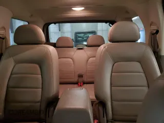 2005 Ford Explorer Limited with VIN 1FMDU75W15ZA64669, listed as a Copart auction lot 42046605 with 221,596 mi miles and Salvage title. Bid and sale history available at DreamBid. Image 10.