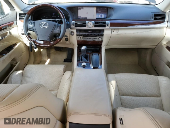2015 Lexus LS 460 with VIN JTHBL5EF5F5136712, listed as a Copart auction lot 80684844 with 38,303 mi miles and Salvage title. Bid and sale history available at DreamBid. Image 8.