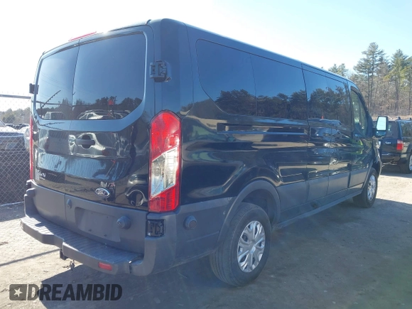 2017 Ford Transit XL z VIN 1FBZX2ZM1HKB13397, wystawiony jako IAAI lot #41647229 z przebiegiem 74 549 mil mil oraz . Historia ofert i sprzedaży dostępna na DreamBid. Obrazek 4.
