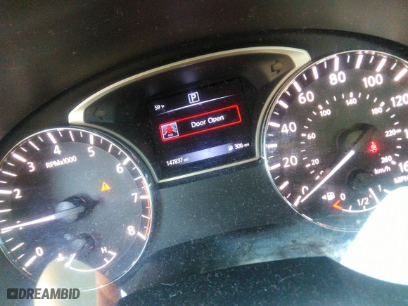 2017 Nissan Altima 2.5 SR with VIN 1N4AL3AP4HC133627, listed as a IAAI auction lot 41994308 with 147,837 mi miles. Bid and sale history available at carsss.com. Image 7.
