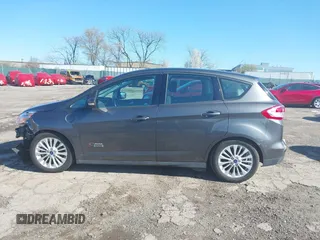 2017 Ford C-Max SE with VIN 1FADP5EU1HL106303, listed as a IAAI auction lot 41930709 with Not Provided miles. Bid and sale history available at carsss.com. Image 13.