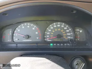 2000 Toyota 4Runner SR5 with VIN JT3HN86R1Y0296588, listed as a IAAI auction lot 42005173 with 177,946 mi miles. Bid and sale history available at carsss.com. Image 7.