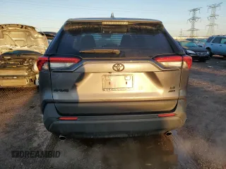 2024 Toyota RAV4 LE with VIN 2T3G1RFV7RW488231, listed as a Copart auction lot 48405055 with 10,833 mi miles and Salvage Title. Bid and sale history available at carsss.com. Image 6.