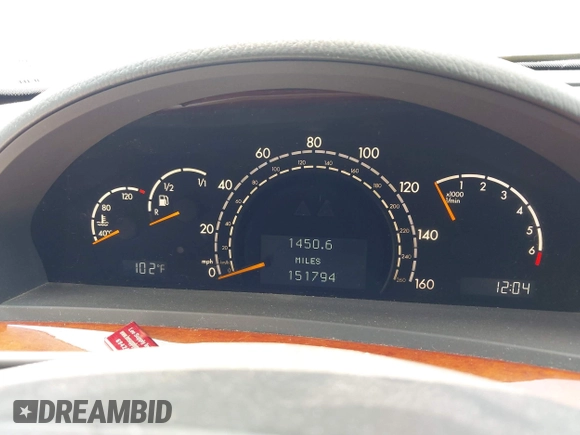 2004 Mercedes-Benz S 430 with VIN WDBNG83J74A411477, listed as a IAAI auction lot 42590423 with 151,794 mi miles and . Bid and sale history available at DreamBid. Image 7.