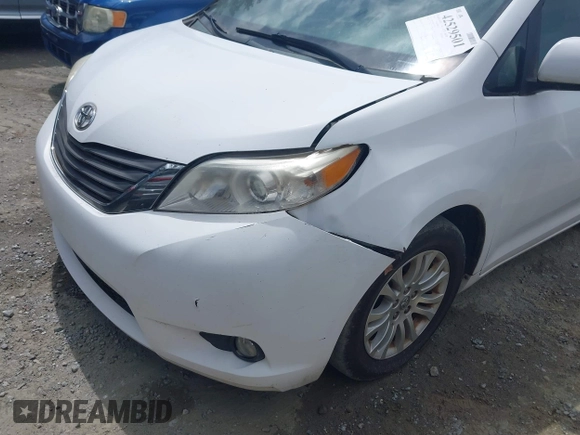 2012 Toyota Sienna XLE AAS с VIN 5TDYK3DC8CS177335, выставлен на аукционе IAAI как лот 42529501 с пробегом 215 170 миль миль и . История ставок и продаж доступна на DreamBid. Изображение 6.