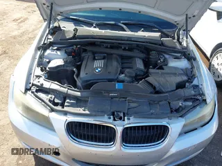 2010 BMW 3 Series 328i with VIN WBAPH7G58ANM48263, listed as a IAAI auction lot 41895524 with 99,771 mi miles and . Bid and sale history available at carsss.com. Image 10.