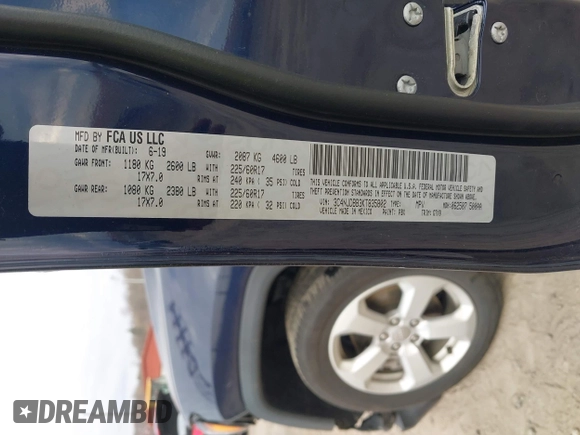 2019 Jeep Compass Latitude with VIN 3C4NJDBB3KT835802, listed as a IAAI auction lot 41893590 with 49,716 mi miles and . Bid and sale history available at DreamBid. Image 9.