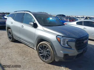 2024 GMC Terrain SLT with VIN 3GKALVEG1RL225417, listed as a IAAI auction lot 41382024 with 43,677 mi miles. Bid and sale history available at carsss.com. Image 1.