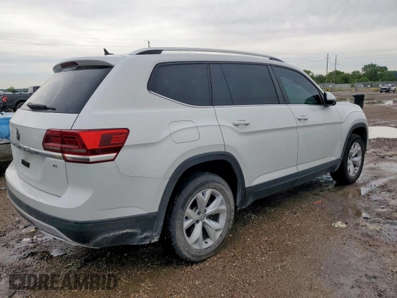 2018 Volkswagen Atlas SE with VIN 1V2DR2CA8JC551668, listed as a Copart auction lot 60636155 with 125,931 mi miles and Salvage title. Bid and sale history available at DreamBid. Image 3.