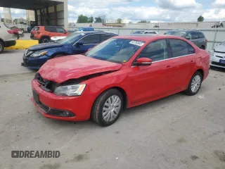 2012 Volkswagen Jetta TDI w/Premium & Nav z VIN 3VWLL7AJ6CM016111, wystawiony jako Copart lot #58756965 z przebiegiem 152 444 mil mil oraz Szkoda całkowita • Salvage title. Historia ofert i sprzedaży dostępna na DreamBid. Obrazek 1.