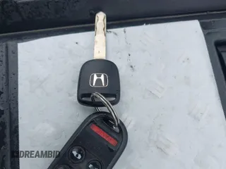 2007 Honda Odyssey EX-L z VIN 5FNRL38687B462147, wystawiony jako IAAI lot #41855258 z przebiegiem 272 015 mil mil oraz . Historia ofert i sprzedaży dostępna na DreamBid. Obrazek 11.