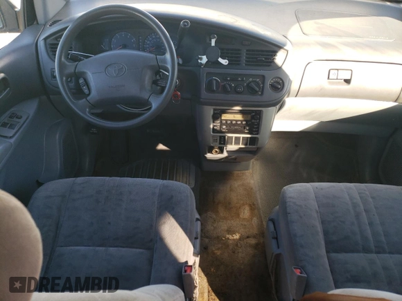 2002 Toyota Sienna LE with VIN 4T3ZF13C22U465170, listed as a Copart auction lot 76561124 with 218,314 mi miles and Clean Title. Bid and sale history available at carsss.com. Image 8.