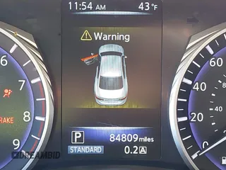 2017 Infiniti Q50 3.0t Premium with VIN JN1EV7AP3HM730522, listed as a IAAI auction lot 41399526 with 84,809 mi miles. Bid and sale history available at carsss.com. Image 16.