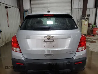 2016 Chevrolet Trax LS with VIN 3GNCJNSB1GL276097, listed as a Copart auction lot 47018065 with 89,362 mi miles and Salvage Title. Bid and sale history available at carsss.com. Image 6.