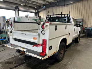 2015 Ford F-250 XLT с VIN 1FTBF2B6XFEB00087, выставлен на аукционе IAAI как лот 42621273 с пробегом 99 910 миль миль и . История ставок и продаж доступна на DreamBid. Изображение 3.