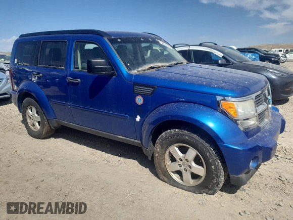 2008 Dodge Nitro SXT z VIN 1D8GU28K18W137902, wystawiony jako Copart lot #54234025 z przebiegiem 198 605 mil mil oraz Czysty tytuł • Clean title. Historia ofert i sprzedaży dostępna na DreamBid. Obrazek 4.