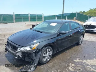 2019 Nissan Altima S z VIN 1N4BL4BVXKC103689, wystawiony jako IAAI lot #42353261 z przebiegiem 187 338 mil mil oraz . Historia ofert i sprzedaży dostępna na DreamBid. Obrazek 18.