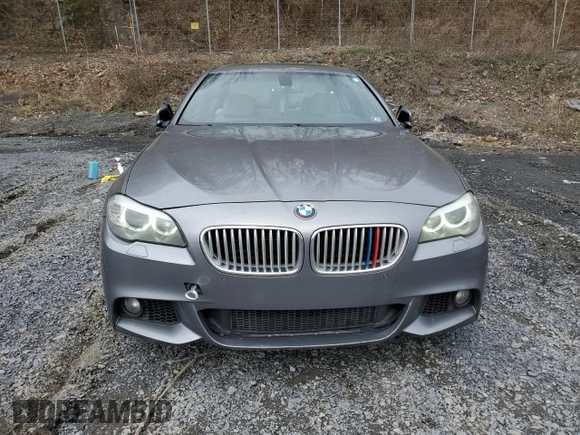 2013 BMW 5 Series 550i xDrive with VIN WBAFU9C52DDY70256, listed as a Copart auction lot 53100075 with 176,876 mi miles and Salvage Title. Bid and sale history available at carsss.com. Image 5.