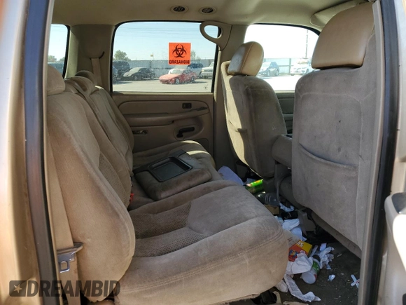 2005 Chevrolet Suburban LS with VIN 3GNFK16Z15G176484, listed as a Copart auction lot 74426024 with 248,137 mi miles and Salvage Title. Bid and sale history available at carsss.com. Image 11.
