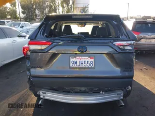 2024 Toyota RAV4 Hybrid XLE Premium with VIN 4T3B6RFV4RU159918, listed as a IAAI auction lot 42662990 with 16,010 mi miles and . Bid and sale history available at DreamBid. Image 17.