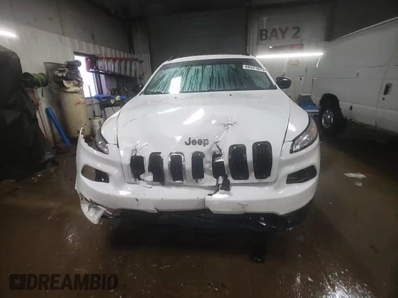 2017 Jeep Cherokee Altitude z VIN 1C4PJMAS6HW583167, wystawiony jako Copart lot #88021875 z przebiegiem 114 914 mil mil oraz Szkoda całkowita • Salvage title. Historia ofert i sprzedaży dostępna na DreamBid. Obrazek 13.