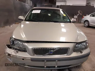 2001 Volvo V70 с VIN YV1SW61R611109527, выставлен на аукционе IAAI как лот 40925226 с пробегом 126 004 миль миль и . История ставок и продаж доступна на DreamBid. Изображение 12.