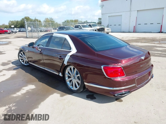 2021 Bentley Flying Spur W12 with VIN SCBBB6ZG9MC084879, listed as a IAAI auction lot 41264979 with Not Provided miles and . Bid and sale history available at DreamBid. Image 3.
