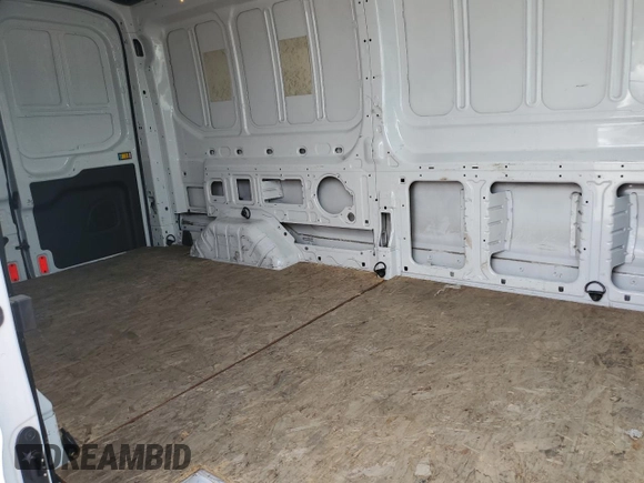 2016 Ford Transit Cargo z VIN 1FTYR2CM5GKB56004, wystawiony jako Copart lot #51265165 z przebiegiem 275 413 mil mil oraz Czysty tytuł • Clean title. Historia ofert i sprzedaży dostępna na DreamBid. Obrazek 11.