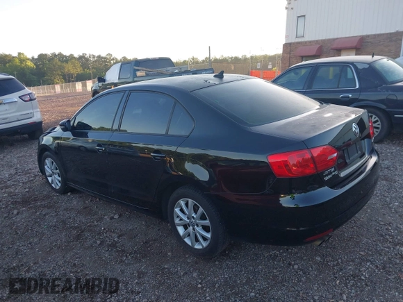 2012 Volkswagen Jetta SE with VIN 3VWDX7AJ3CM422968, listed as a IAAI auction lot 42306707 with 191,216 mi miles and . Bid and sale history available at DreamBid. Image 3.