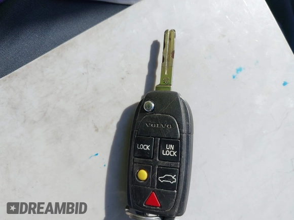 2004 Volvo XC90 с VIN YV1CZ91H141056728, выставлен на аукционе IAAI как лот 41652514 с пробегом 101 326 миль миль и . История ставок и продаж доступна на DreamBid. Изображение 11.