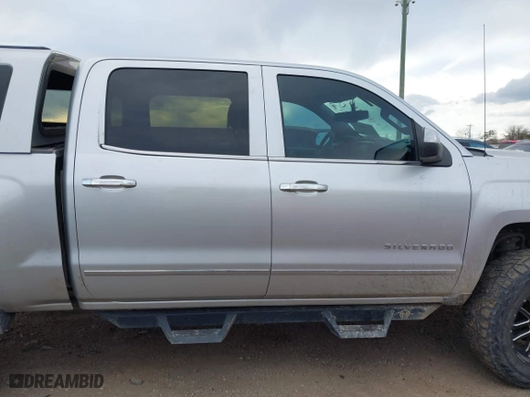 2015 Chevrolet Silverado 1500 LTZ with VIN 3GCUKSEC4FG134752, listed as a IAAI auction lot 41188074 with 154,939 mi miles. Bid and sale history available at carsss.com. Image 13.