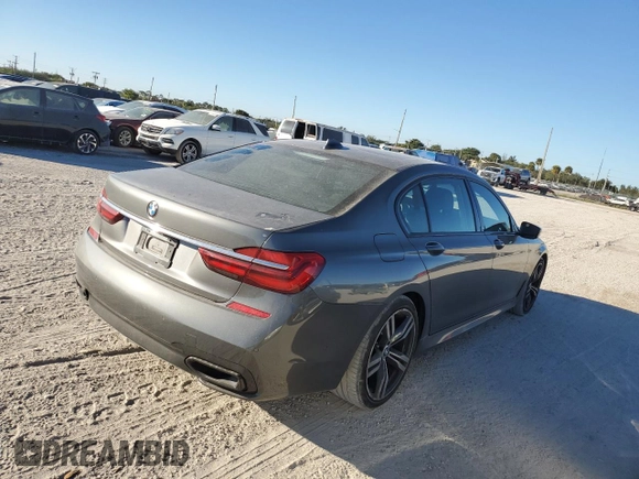 2019 BMW 7 Series 740i with VIN WBA7E2C55KB217471, listed as a Copart auction lot 37298003 with 53,293 mi miles. Bid and sale history available at carsss.com. Image 3.