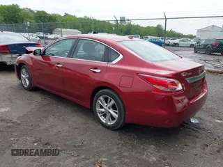 2013 Nissan Altima SL with VIN 1N4AL3AP1DC133921, listed as a IAAI auction lot 42368502 with 124,517 mi miles and . Bid and sale history available at DreamBid. Image 3.