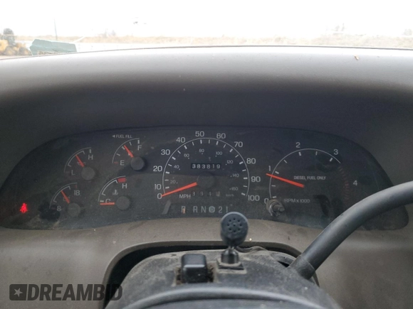 2000 Ford F-250 XL with VIN 1FTNW21F5YEB21513, listed as a Copart auction lot 82013464 with 383,819 mi miles and Salvage title. Bid and sale history available at DreamBid. Image 9.