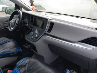 2016 Toyota Sienna L with VIN 5TDZK3DC7GS721298, listed as a IAAI auction lot 41727005 with 169,282 mi miles and . Bid and sale history available at DreamBid. Image 5.