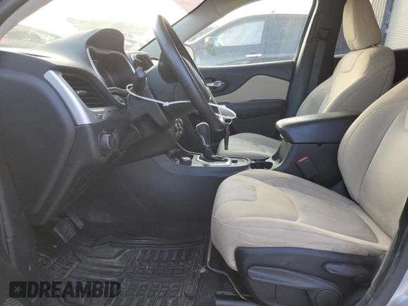 2017 Jeep Cherokee Sport with VIN 1C4PJMAB5HW646257, listed as a Copart auction lot 49246355 with 71,065 mi miles and Salvage Title. Bid and sale history available at DreamBid. Image 7.