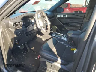 2023 Ford Explorer ST-Line z VIN 1FMSK8KH5PGB04288, wystawiony jako Copart lot #79953984 z przebiegiem Nie podano mil oraz Szkoda całkowita • Salvage title. Historia ofert i sprzedaży dostępna na DreamBid. Obrazek 7.
