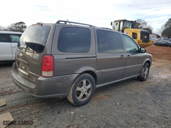 2005 Chevrolet Uplander LS with VIN 1GNDV23L35D154603, listed as a Copart auction lot 85238804 with NaN miles and Salvage Title. Bid and sale history available at carsss.com. Image 3.