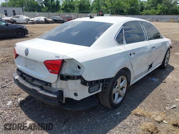 2015 Volkswagen Passat Wolfsburg Edition with VIN 1VWAT7A37FC112814, listed as a IAAI auction lot 42607166 with 123,429 mi miles and . Bid and sale history available at DreamBid. Image 4.