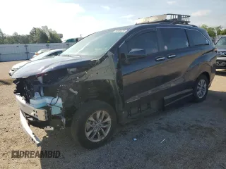 2024 Toyota Sienna XLE with VIN 5TDJSKFC5RS117675, listed as a Copart auction lot 59959235 with 21,541 mi miles and Non repairable. Bid and sale history available at DreamBid. Image 1.