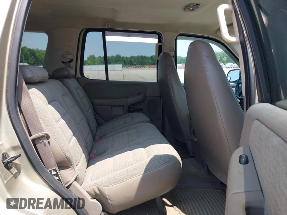 2002 Ford Explorer XLS с VIN 1FMZU72E72ZA77570, выставлен на аукционе IAAI как лот 42380457 с пробегом Не указан миль и . История ставок и продаж доступна на DreamBid. Изображение 8.