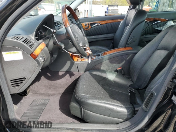 2006 Mercedes-Benz E 500 z VIN WDBUF70J76A869293, wystawiony jako Copart lot #52042215 z przebiegiem 136 742 mil mil oraz Szkoda całkowita • Salvage title. Historia ofert i sprzedaży dostępna na DreamBid. Obrazek 7.
