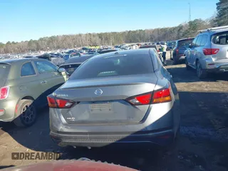 2019 Nissan Altima S with VIN 1N4BL4BV7KC100457, listed as a IAAI auction lot 41682304 with 42,703 mi miles and . Bid and sale history available at carsss.com. Image 16.