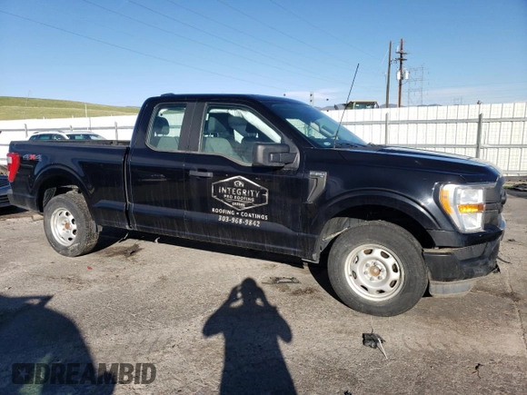 2022 Ford F-150 XL with VIN 1FTEX1EP4NKE30915, listed as a Copart auction lot 53478245 with 33,365 mi miles and Salvage title. Bid and sale history available at DreamBid. Image 4.
