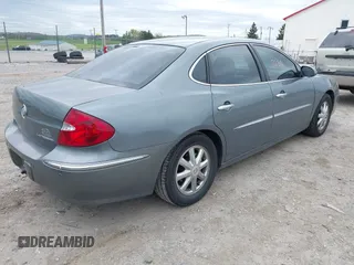 2005 Buick LaCrosse CXL z VIN 2G4WD562951332885, wystawiony jako IAAI lot #42080239 z przebiegiem 122 111 mil mil oraz . Historia ofert i sprzedaży dostępna na DreamBid. Obrazek 4.