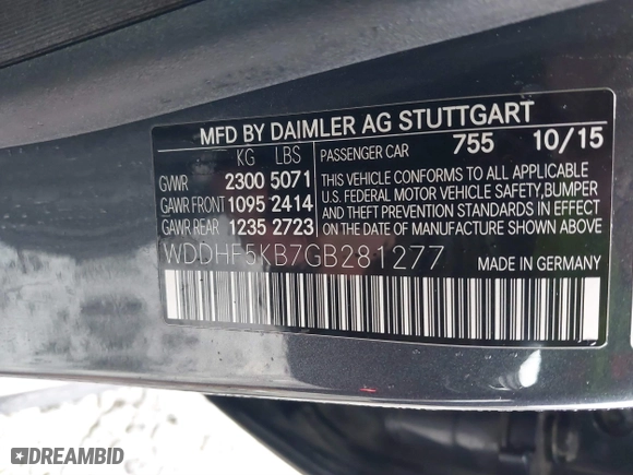 2016 Mercedes-Benz E-Class E 350 Sport with VIN WDDHF5KB7GB281277, listed as a IAAI auction lot 41058388 with 70,993 mi miles. Bid and sale history available at carsss.com. Image 9.