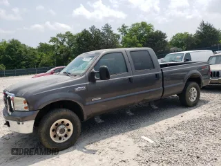 2005 Ford F-250 XL z VIN 1FTSW21P55EA70134, wystawiony jako Copart lot #59509155 z przebiegiem 210 758 mil mil oraz Szkoda całkowita • Salvage title. Historia ofert i sprzedaży dostępna na DreamBid. Obrazek 1.