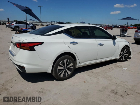 2021 Nissan Altima SV z VIN 1N4BL4DV6MN388699, wystawiony jako Copart lot #56663255 z przebiegiem 72 721 mil mil oraz Szkoda całkowita • Salvage title. Historia ofert i sprzedaży dostępna na DreamBid. Obrazek 3.